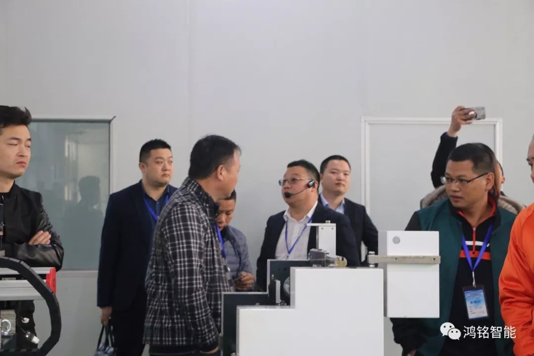 太阳集团tyc4633|全自动制盒机|天地盖成型机|全自动礼品盒机|-太阳集团tyc4633机械