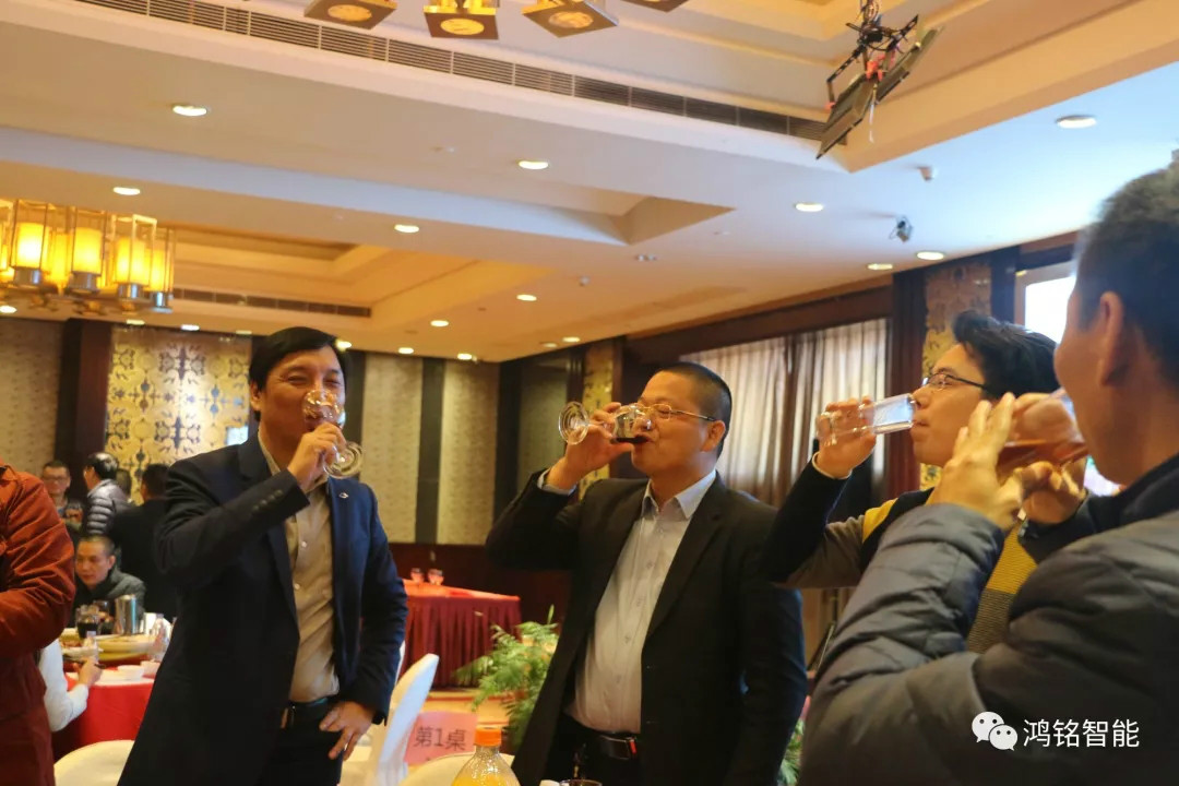 太阳集团tyc4633|全自动制盒机|天地盖成型机|全自动礼品盒机|-太阳集团tyc4633机械